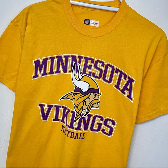 MINNESOTA VIKINGS T SHIRT NEW WITHOUT TAGS NFL FOOTBALL LOGO MASCOT TEE MEDIUM - Picture 2 of 4